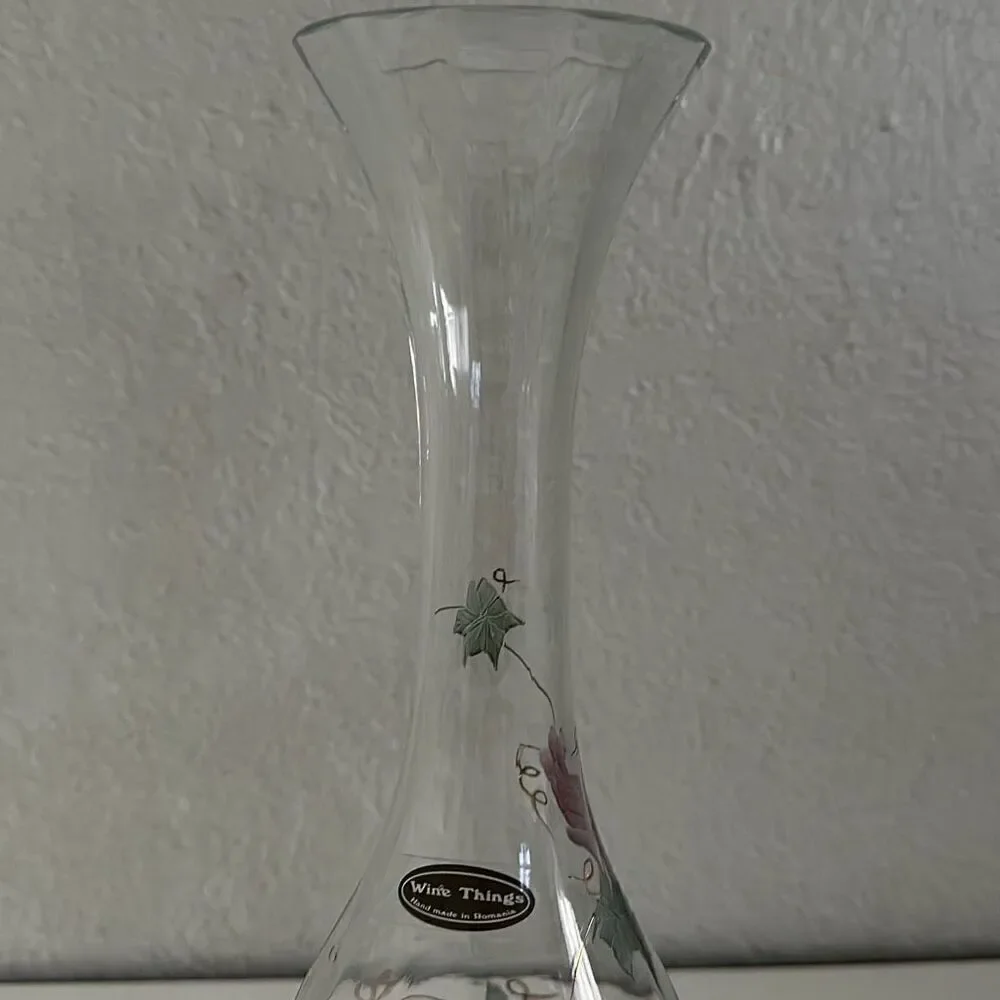 Wine n Things Grape print Wine decanter / carafe in great condition